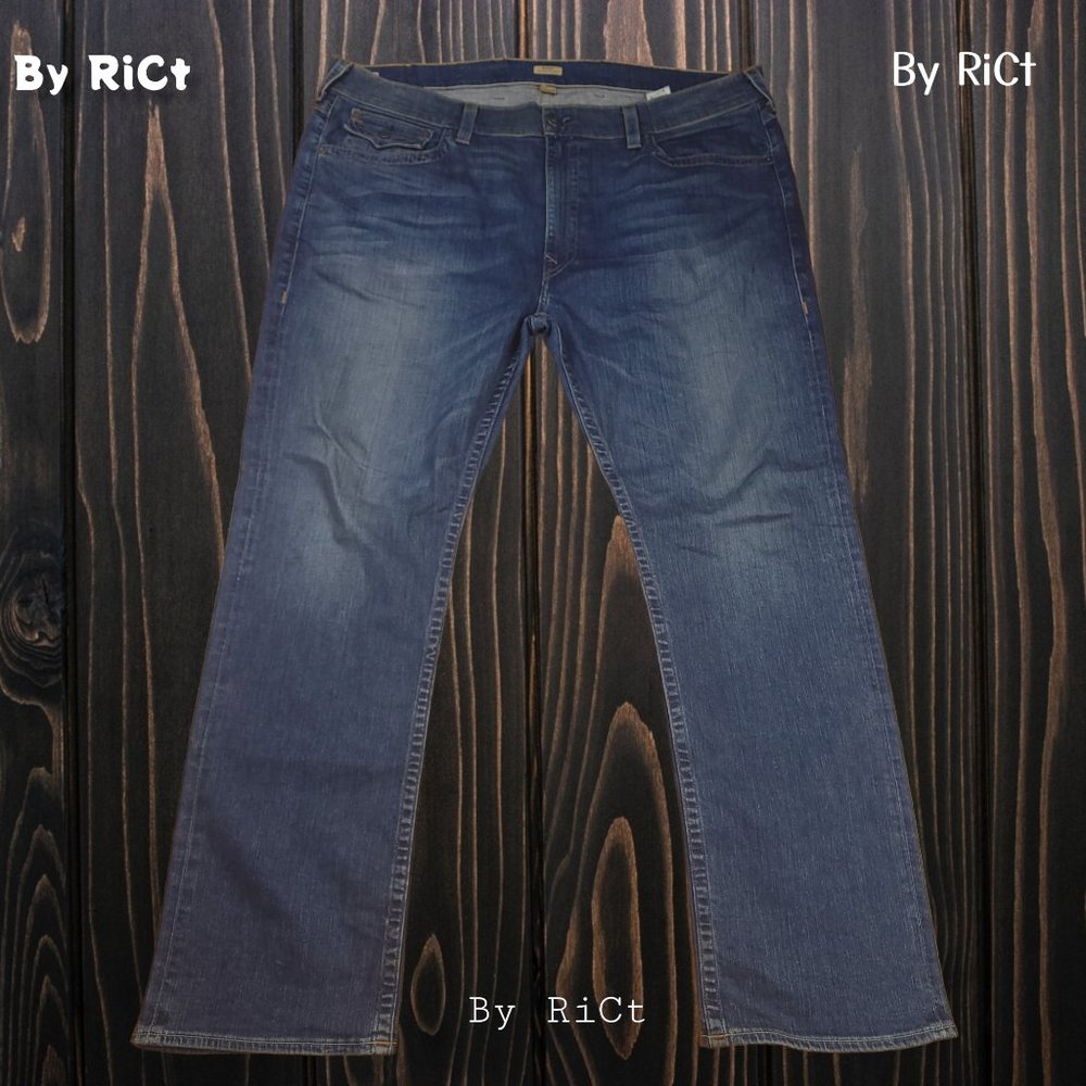True Religion Ricky Relaxed Straight Men Jeans Size 46x34 Stretch High Rise USA